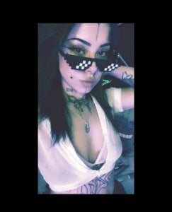 Zombitch Sexy girl 🔥 Foto