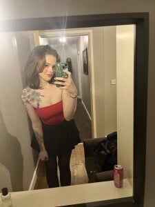 YourEnglishRose kullanıcısının Night out ready. Perhaps I’ll be on later😘 albümü -  2 fotoğraf