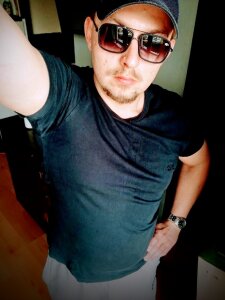 Maajorx: Public ( 2 фото)