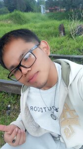 tommy_cherry_ Public Pic 3