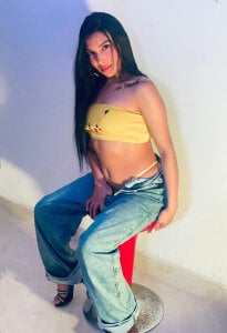 burbuja_pink_ beautiful yellow🙈 Foto 3