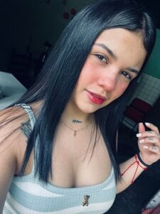 Ema__Luna Public Pic 6