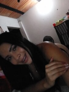 tu_gatita20 Public Pic 6