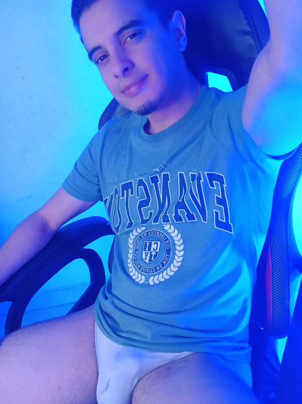 Maximo__ Trending Pic 8694