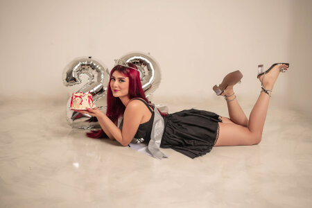 LiaGames Happy birthday Lia Pic