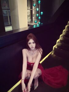 Public od Xiaoxue_L  2 snímek