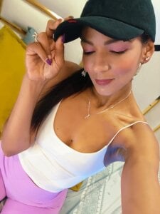 HannaPetit Casua day, waiting for your incredible company👀 صورة واحدة|HannaPetit Casua day, waiting for your incredible company👀 صورتان|HannaPetit Casua day, waiting for your incredible company👀  صور|HannaPetit Casua day, waiting for your incredible company👀  صورة