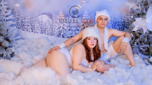 Kandyfrees_ Happy Holidays! 🤶🏼✨ Pic 4