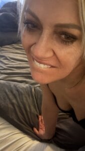 Milfshake227 Public  8. fénykép