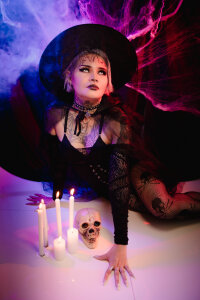 jinxv_nuss My favorite date of the year 👻🎃🦇🕯️ Pic