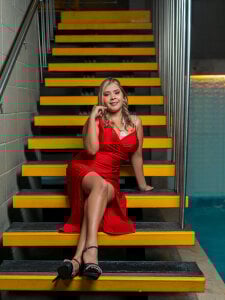 MelodySanz Cute grin, wicked plan Pic 5