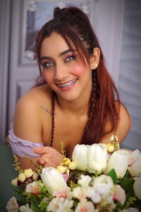 Sara_Noa Public Pic 4