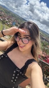 Caitlinn_catt Public Pic 4