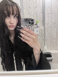 SofiaDreams09 I'm beautiful Pic 3