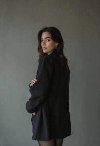 EleneGroder Public Pic