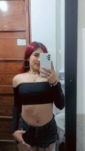 soy_sarah_ ✨ "Sweet temptation with a mischievous touch." Pic 4