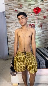 kinkyhousexxxx Public Εικόνα 4