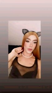 -Issa-Doll Public Bilde