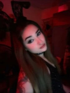 The_other_Alice Public Pic