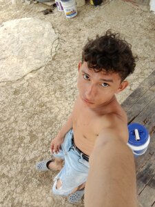 Mis fotos de papita_2005  2 photos