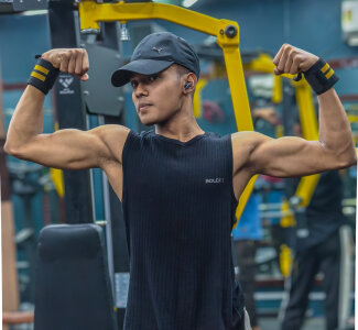 BADBOY_676 Gym Pic 3