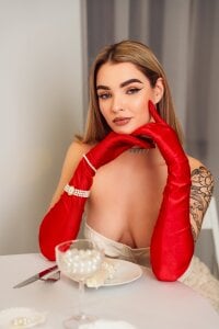 SinLuna_ Happy Valentine's Day) Pic 4