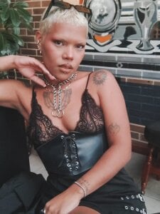 Maze_silver_star Public Pic 4