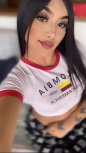 CleoNoir_Pink Public Pic 2