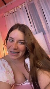 Public de Dollhell Foto 5