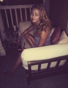 SweetTea03 Public Pic 6