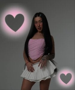 EIeniVanwart Light photo shoot in a skirt Hình 3