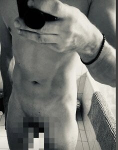 nightbound99 horny? Foto 3