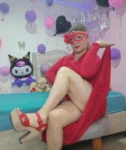 tania_lucia1 birthday 2025 Pic 4