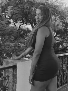 XiaraMilf Public Pic