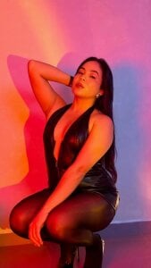 Victoria-Collins_ Leftover and pleasure Pic 3