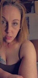 Hottmess011 Public Pic 2