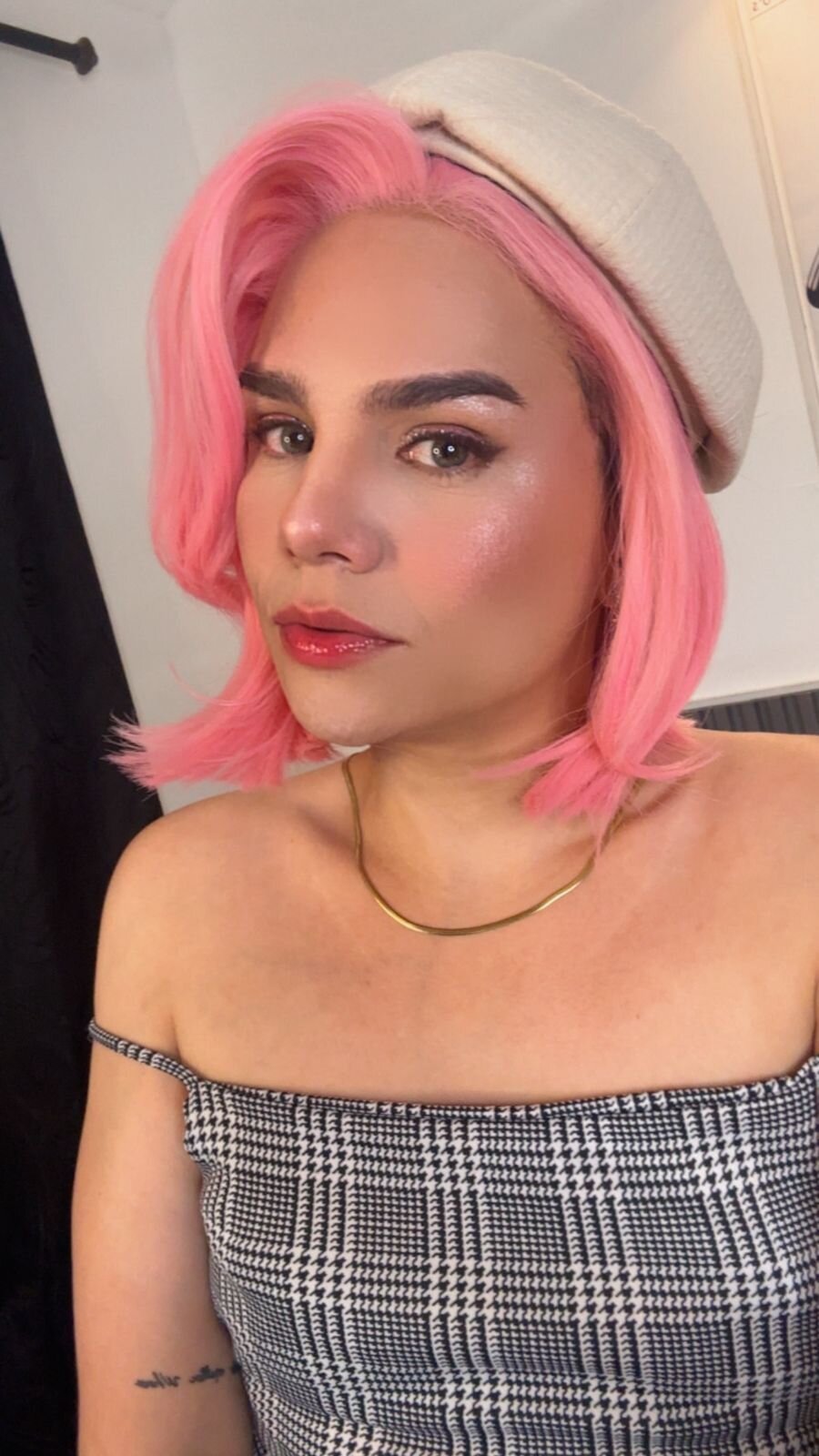 صور Cloe_Bonne الرائجة  1008