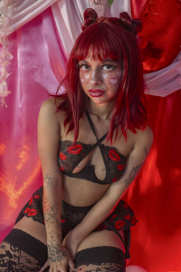 larah_uwu Wanna be My Valentine?🌹🍷 Fotka 8