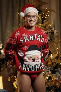 JoshMillerr_ Merry Christmas Pic 2