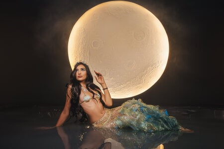 BellaCarteer_ 🌙 Moonlight Mermaid Pic