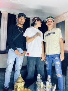 Public de DesiresOfOlympus_  4 photos