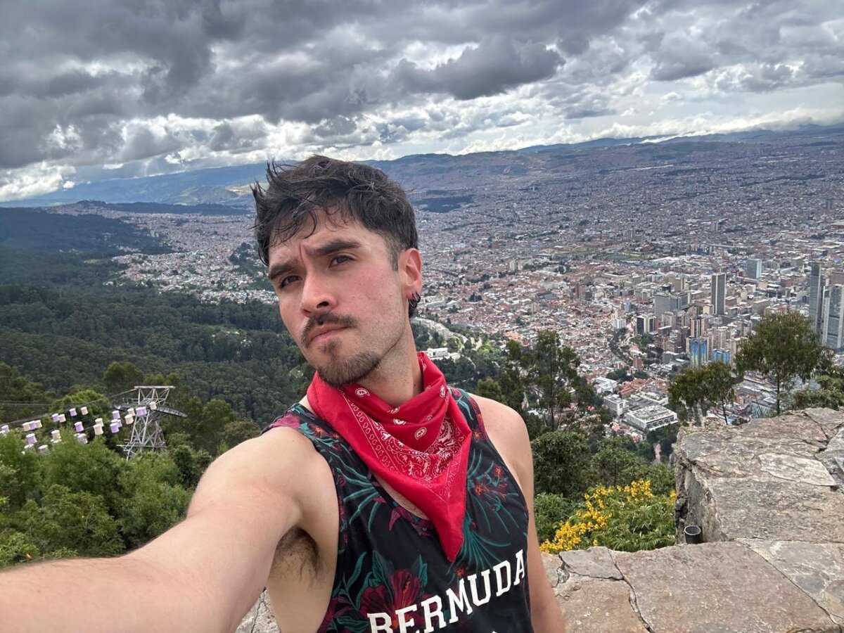 صور BrunoTurnerr الرائجة  2447