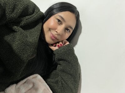 NairaBlackmont_ Public зображення 4