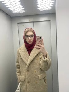 AveryBerkson How do you like my outfit? . fénykép