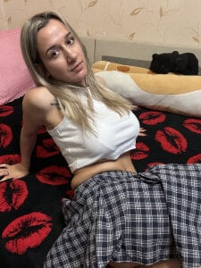 MaryBennetts Boobs like two forbidden suns slika 5