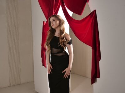 GoldenMirage Invite me to romantic dinner 💕 Pic 2