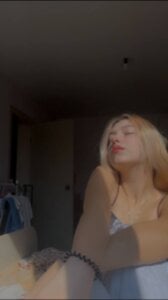 TheresaBaker me, me, and again me ^^ Pic