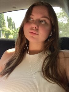 AkiraRey Public Pic 3