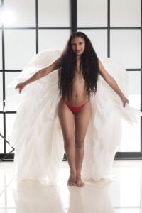 BellaSky1 kullanıcısının Make me yours albümü -  fotoğraf