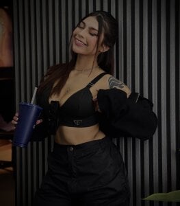 CHERRYY_BOMB_ Style ❤️‍🔥 Pic